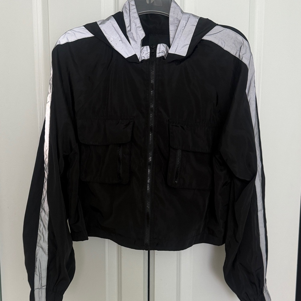 Forever 21 Colorblock Utility Jacket with Hood Black White Medium - Picture 2 of 9